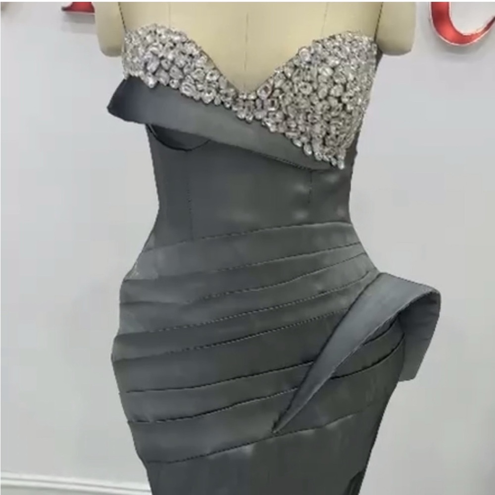 Elegant Gray Strapless Gown